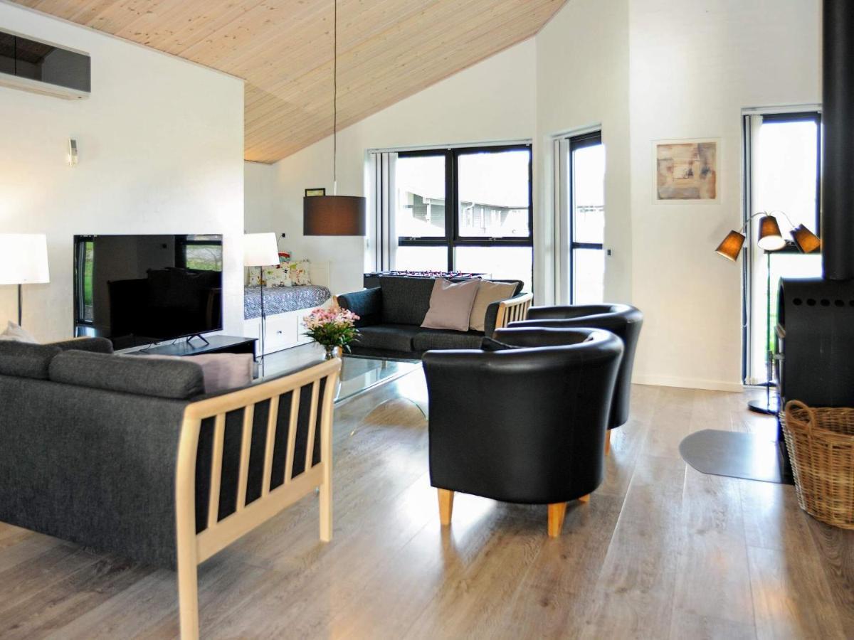 8 Person Holiday Home In Ansager Exterior photo