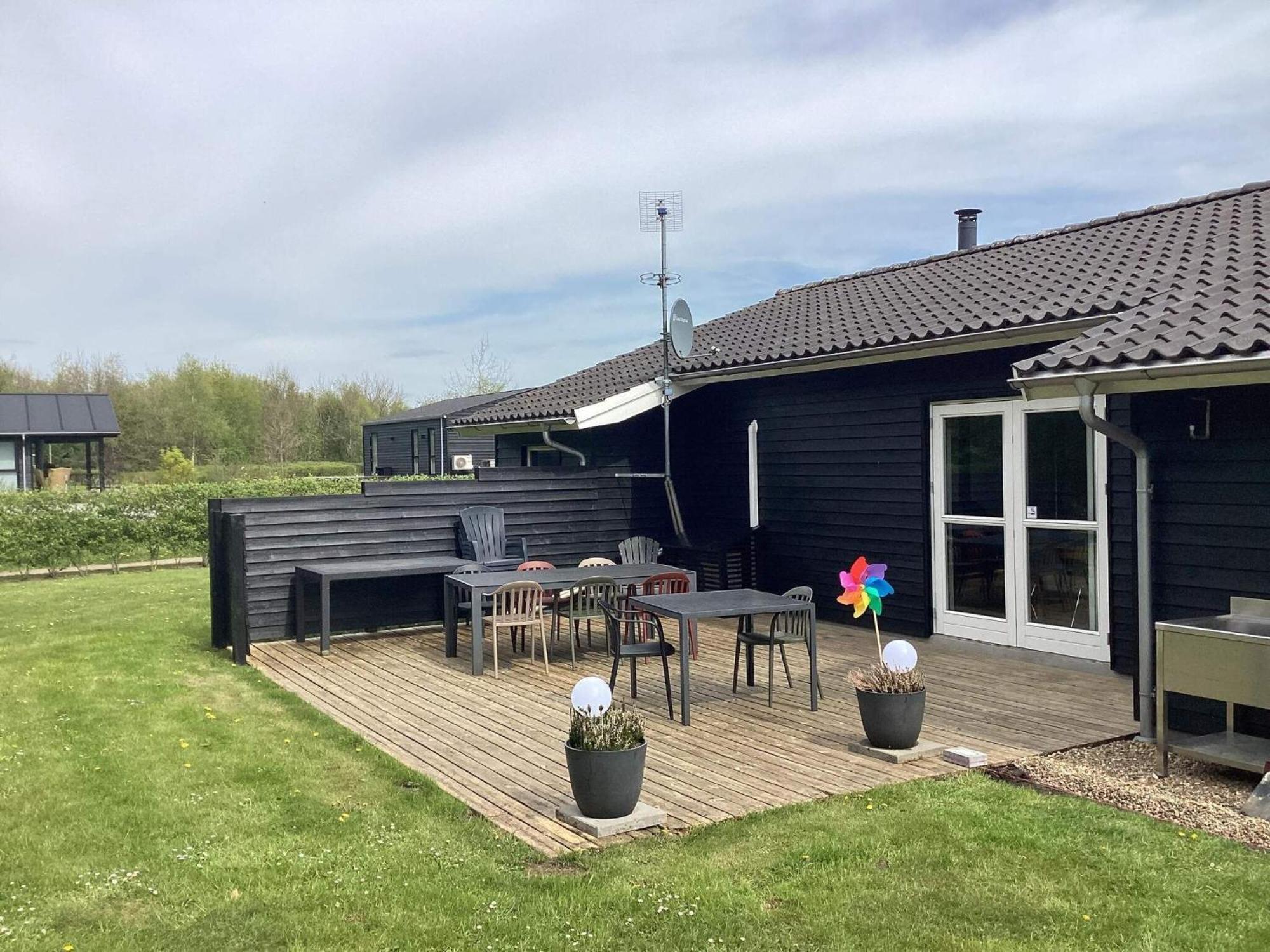 8 Person Holiday Home In Ansager Exterior photo